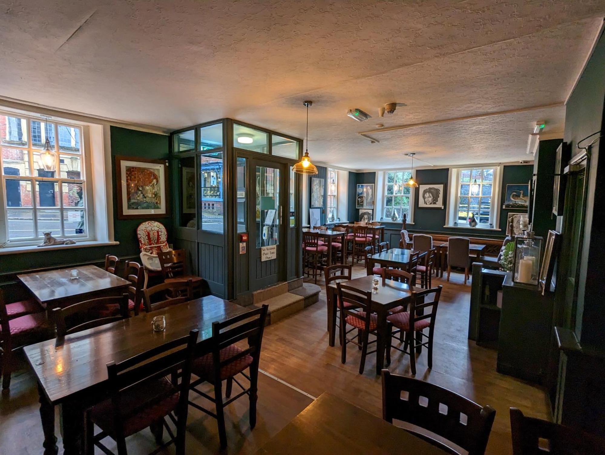 The Bear Marlborough Hotel ภายนอก รูปภาพ
